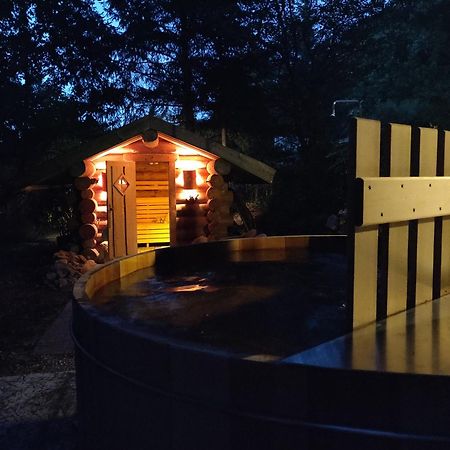 Les Grangeonnes, Gites Nature, Piscine, Bain Nordique, Sauna Pour Accueil Familiale Ou De Groupe Saint-Basile Eksteriør billede